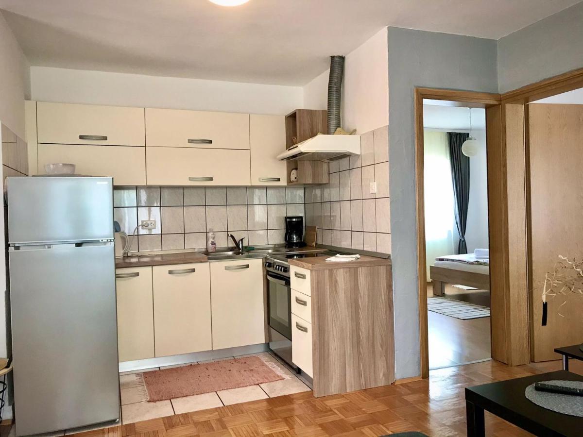 Apartment Gabriela Rakovica Εξωτερικό φωτογραφία