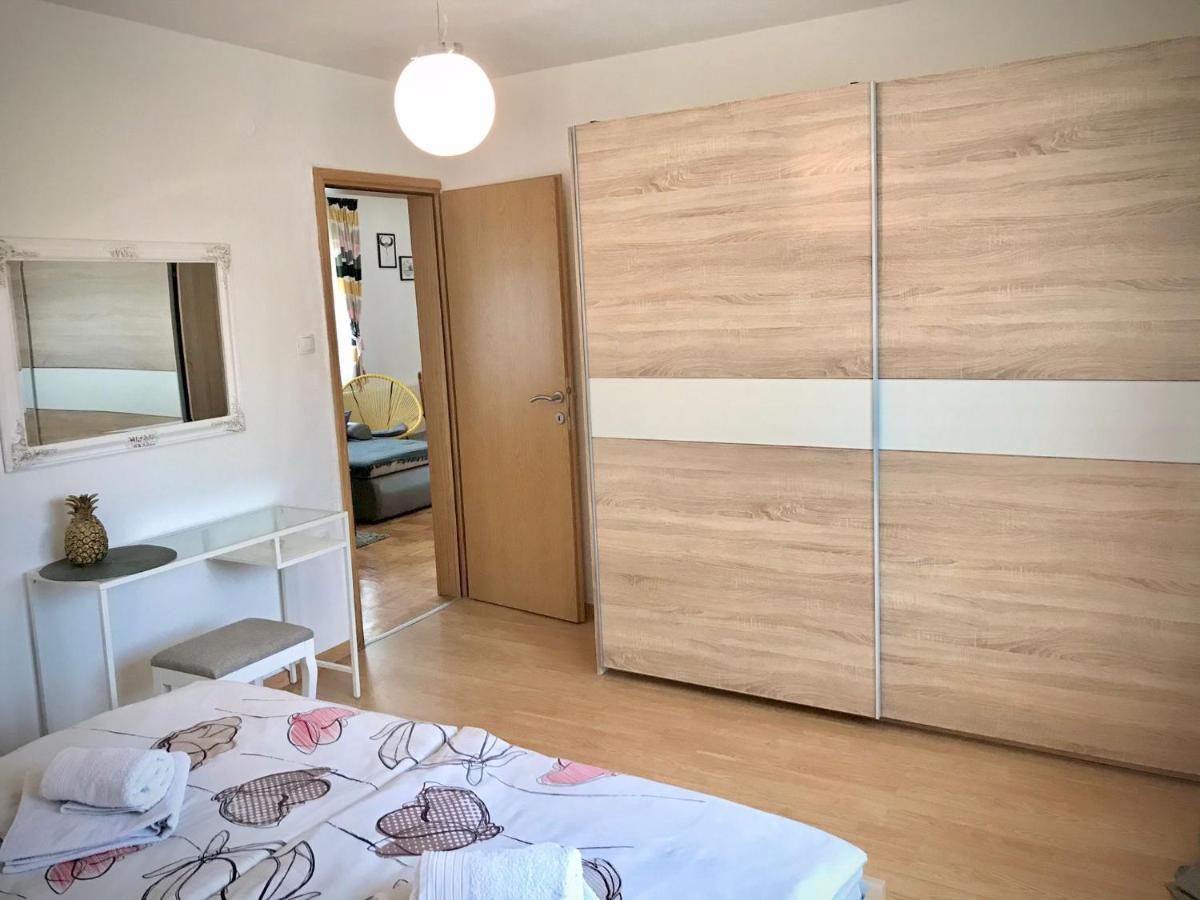 Apartment Gabriela Rakovica Εξωτερικό φωτογραφία