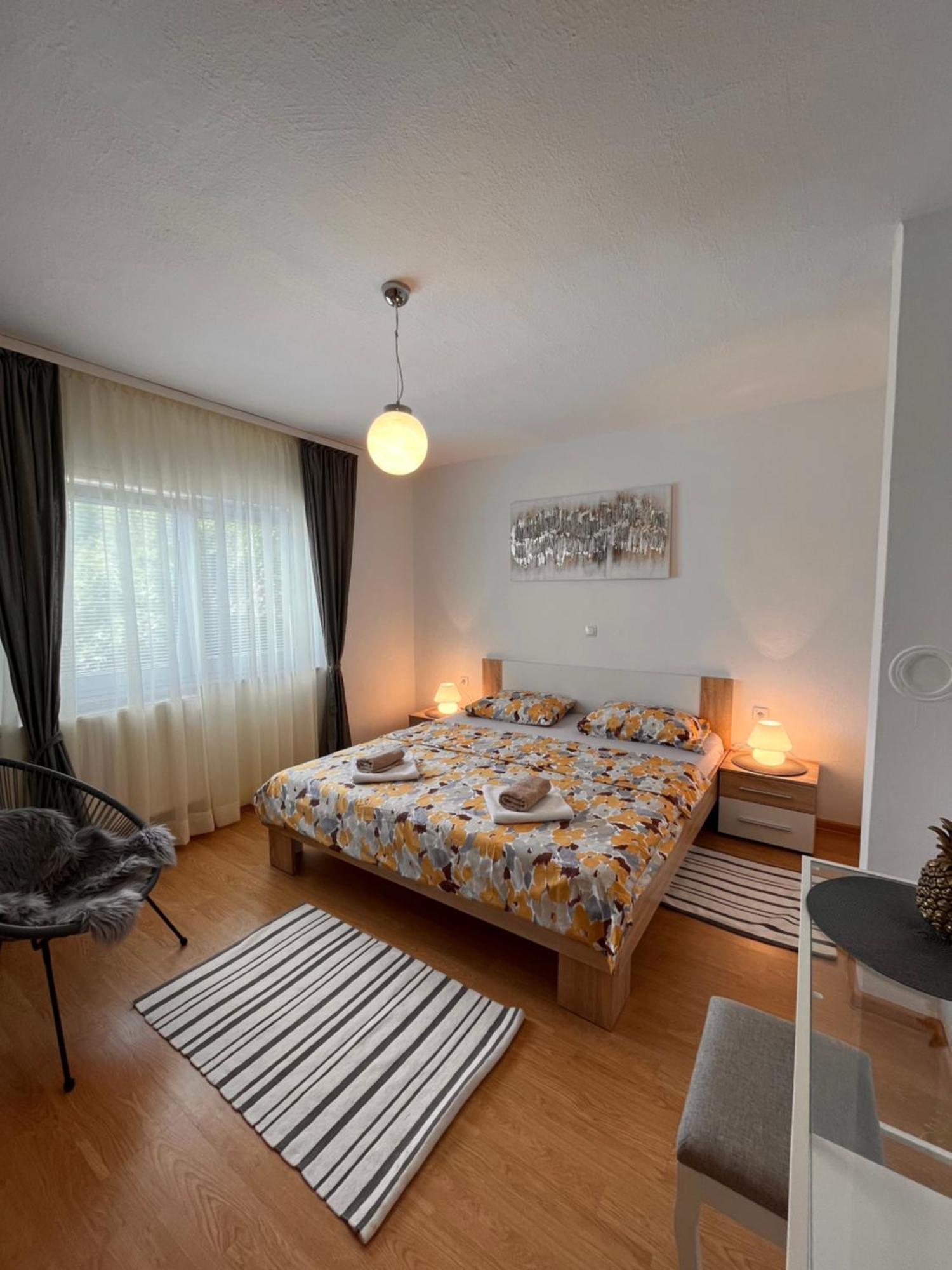Apartment Gabriela Rakovica Εξωτερικό φωτογραφία